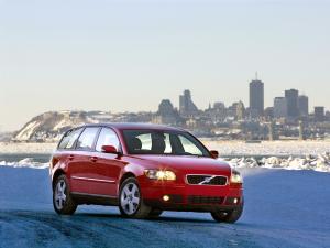 Volvo V50 T5 2005 года (US)